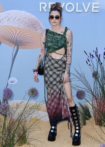 paris-jackson-at-revolve-party-at-coachella-music-festival-04-15-2023-3.jpg