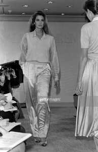 ralph-lauren-spring-1988-ready-to-wear-fashion-show.jpg