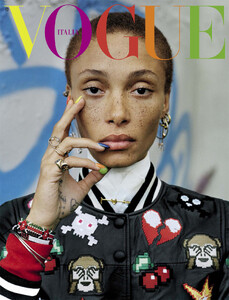 vogue-italia-12-2015_adwoa-aboah_by_tim-walker_(2).thumb.jpg.7e95f9424d992f1ea8160d763ede15d4.jpg