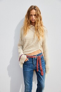 00031-Zadig-and-Voltaire-Spring-22-RTW-Paris-credit-brand.thumb.jpg.2c1afc507c37be71189edbb33b73d706.jpg