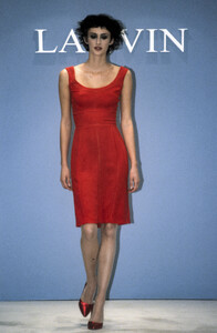 1382183644_Lanvin1998WomenRTW60.thumb.jpg.9d4d8e78053bcbb00c84c45ba9f10937.jpg