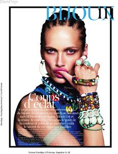 Vogue_France_2011-02-111.thumb.jpg.54701c5e7745806d6c9c67fa7ab5b48f.jpg