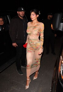 kylie-jenner-arrives-at-a-private-jean-paul-gaultier-party-in-new-york-05-02-2023-2.jpg