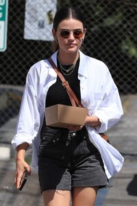 lucy-hale-out-for-breakfast-in-los-angeles-04-24-2023-1.jpg