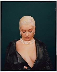 luke_gilford_liberation_christina_aguilera_021.jpg