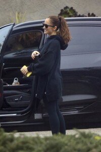 minka-kelly-out-for-a-gym-session-in-los-angeles-03-20-2023-0.thumb.jpg.12f8fa8d65f7b6aa1f8ef9f0446b79b7.jpg