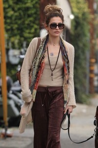paris-jackson-out-with-her-dog-in-los-angeles-05-03-2023-1.jpg