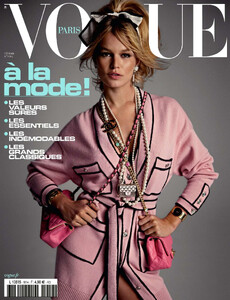 vogue-paris-02-2021_anna_by_inez-vinoodh1.thumb.jpg.74e8b43f7c0ace7e9f488e4a10b2f281.jpg