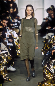 1461258096_HelmutLang1996WomenRTW18.thumb.jpg.3e6e9ed43fc8d3d98604843cec636b25.jpg