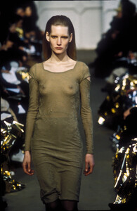 338963734_HelmutLang1996WomenRTW6.thumb.jpg.44cee508bbf20a84adfd6cddf88e5a77.jpg