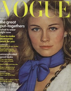 Newton_US_Vogue_November_1973_Cover.thumb.jpg.f73f542e5341edb1c3d3a4aa76e2407c.jpg
