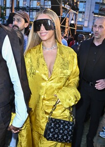 beyonce-en-louis-vuitton.jpg