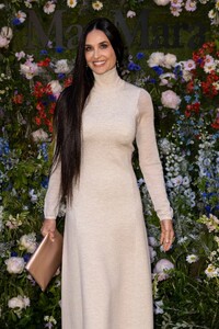 demi-moore-at-max-mara-fashion-show-in-stockholm-06-11-2023-1.jpg