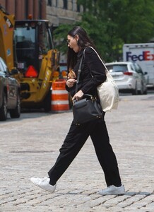 demi-moore-out-with-her-dog-in-new-york-05-22-2023-0.jpg