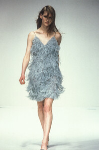 1427210398_PacoRabanne1994WomenRTW25.thumb.jpg.e4833e7d221b2c498b698eac62b31efd.jpg