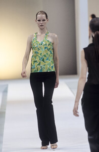 1513253701_Lanvin2000WomenRTW8.thumb.jpg.497f43b6f39fd3f956dc41b33af36c5b.jpg