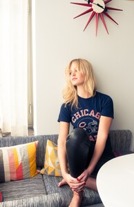 1832047159_ErinHeatherton-TheCoveteur2015_04.2125337400.thumb.jpg.30d844f1eb1c311a8614135a662de4fa.jpg