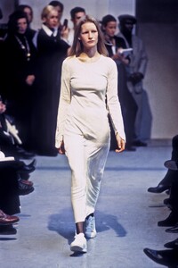 1874857502_HelmutLang1993WomenRTW7.thumb.jpg.b2eb9e9827952ff493e98d5a8c80d388.jpg