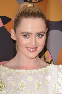 StarringKathrynNewton_HBOGoldenGlobesParty_0009.jpg
