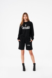 embroidered-logo-sweatshirt-black-carnalita-01.jpg