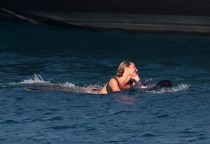 candisdouyt5464y5 (20).jpg