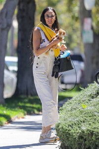Demi-Moore---Seen-in-Los-Angeles-03.jpg