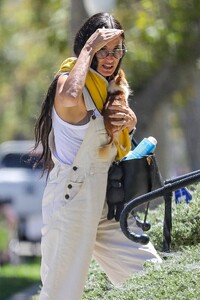 Demi-Moore---Seen-in-Los-Angeles-09.jpg