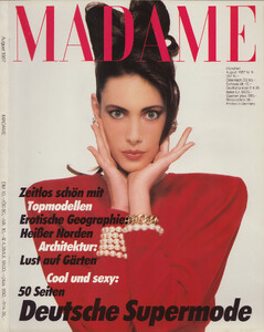 MadameDe0887_001.thumb.jpg.e17f2402f28504187f9e526b19b88f7d.jpg