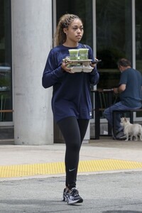 jordyn-woods-at-erewhon-market-in-los-angeles-08-10-2023-1.jpg