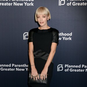 lily-allen-at-spring-into-action-gala-2023-benefitting-planned-parenthood-of-greater-new-york-03-13-2023-1.jpg