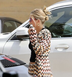 sofia-richie-leaves-nobu-in-malibu-07-30-2023-0.jpg