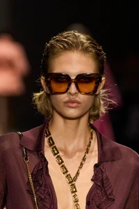 00078-tom-ford-spring-2024-ready-to-wear-credit-detail-gorunway.thumb.webp.a0814865b50d834693db1fcfd5b0a58f.webp