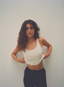 420322044_Klara-Marie-Dogan-Kodak-Portra-FujiGA645-Wide-Ben-Hammer-Fotograf_3.thumb.jpg.2c13a7b4ab49c6f08244f02252f8c5b2.jpg