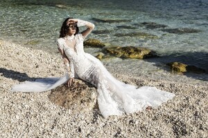 Abiti-da-sposa-Alessandro-Angelozzi-Couture-24.jpg