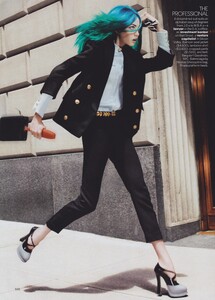 Brilliant_Sims_US_Vogue_September_2012_03.thumb.jpg.c6b0dea6d459ff1368a02612aa6306e2.jpg