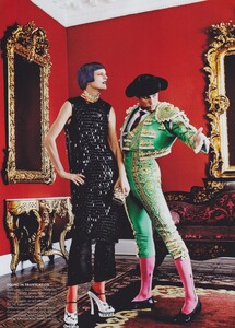 Dorado_Testino_US_Vogue_September_2012_05.thumb.jpg.a527c6b824c6ef65d682256099e80388.jpg