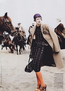 Dorado_Testino_US_Vogue_September_2012_12.thumb.jpg.2e15ac47cdab5f8e85adb114aa13d8b8.jpg