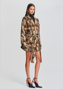 Ecommerce_Crop-23-09-21_AUGUSTUSROBE-CAMO_1476_ECOMM.jpeg