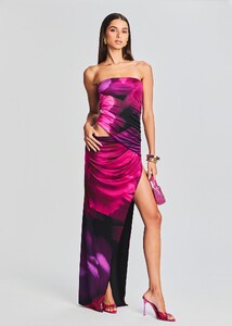 Ecommerce_Crop-230815_SET2_ELIRADRESS_3213_ECOMM.jpeg