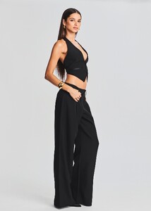 Ecommerce_Crop-230816_SET2_FLORENCEVEST-ANTONIAPANT_5260_ECOMM_cace300b-eeea-4a25-8f2a-961de76769ee.jpeg