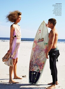 Elgort_US_Vogue_November_2012_08.thumb.jpg.69d46e461516a12be989490d8b27efba.jpg
