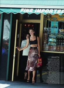 Factor_Lindbergh_US_Vogue_November_2012_05.thumb.jpg.14e3d129fc4a21a8e514ce4b4a1e4840.jpg