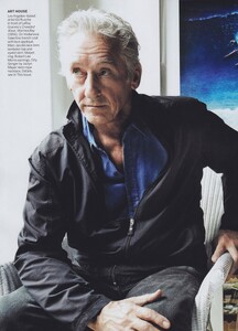 Testino_US_Vogue_March_2012_07.thumb.jpg.6ca3dab330b77e993794d2a6df3e7467.jpg