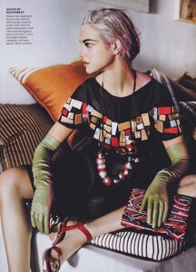 Testino_US_Vogue_March_2012_11.thumb.jpg.05ce606274475ed06b7782824ebde967.jpg