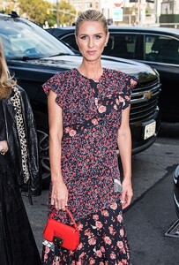 nicky-and-kathy-hilton-arrives-at-3.1-phillip-lim-show-at-new-york-fashion-week-09-10-2023-2.jpg