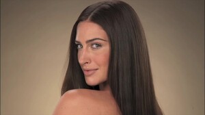 190535913 - frame at 1m3s.jpg