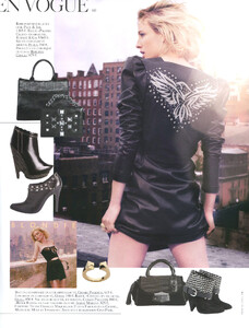 2009_08_Vogue_fr_071.thumb.jpg.e3978f13952a235d1f52f3e50e4493f2.jpg