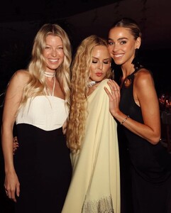 [2023.10.05] 386130561_722224183259953_460948474788383581_n.jpg