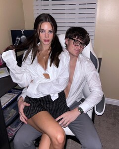 [2023.10.29] duffsdumpy_395844118_734054105435482_7832020442606657136_n.jpg