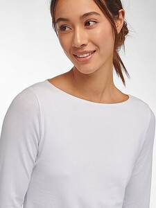 4thylie-top-with-3-4-sleeves-white.jpg